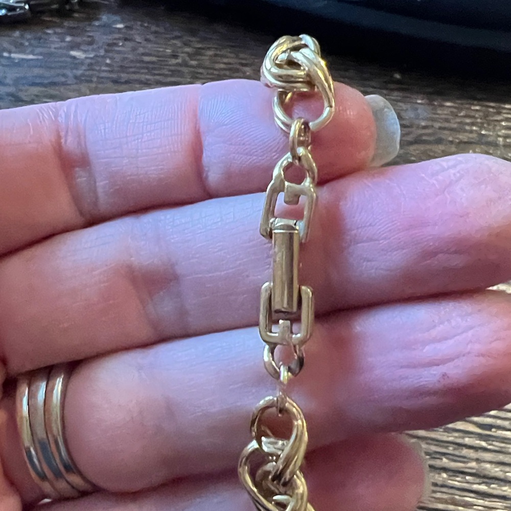 Vintage Givenchy thick Gold tone braided Rope chain necklace 16” - Picture 2 of 6
